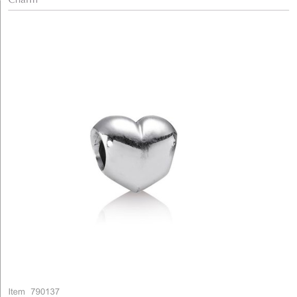 Pandora smooth heart charm